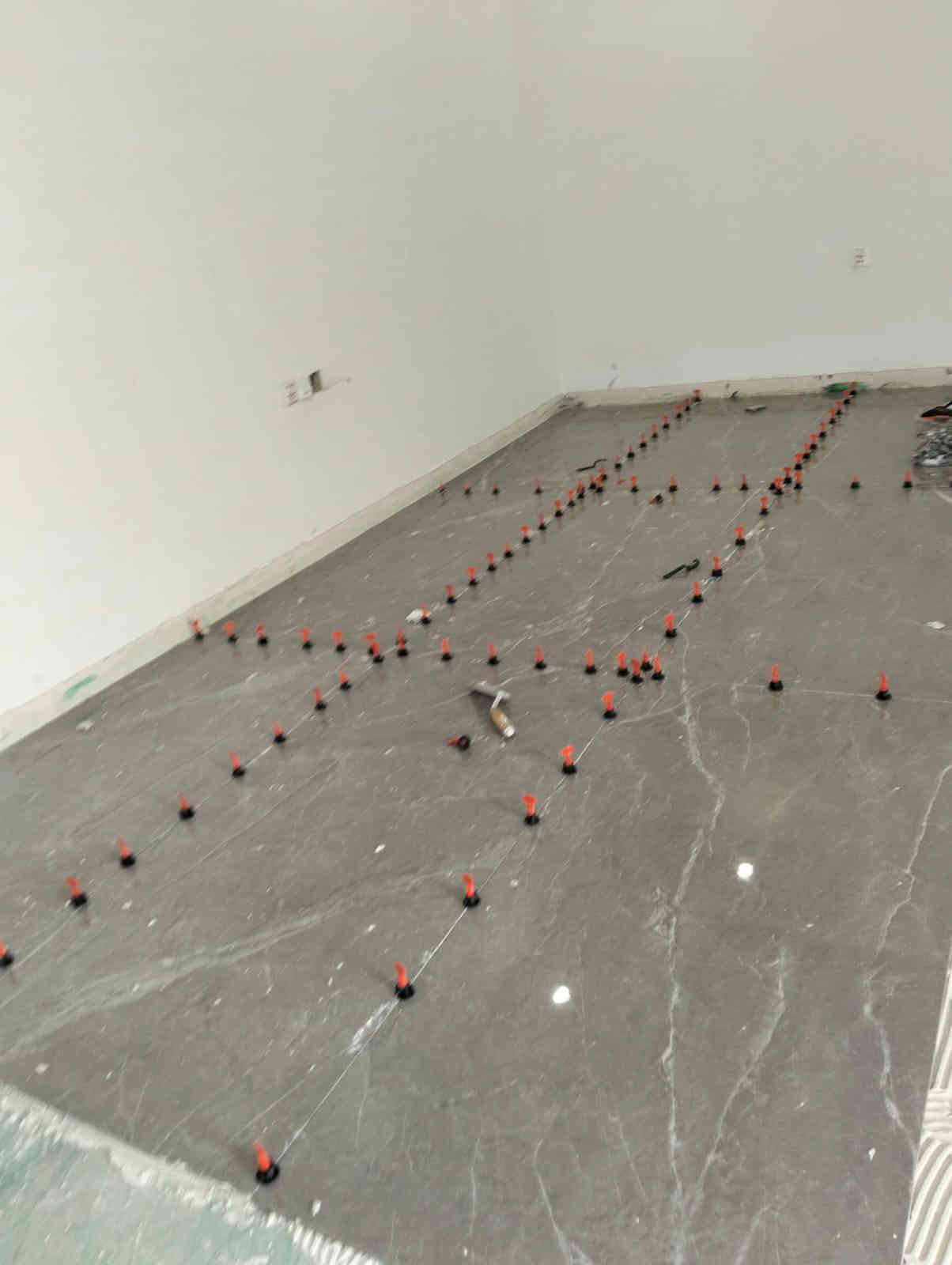 سلام عليكم خلفه سرميك مصري درجة اول جميع انواع السرميك مرمر وكاشي رقم واتس ***********
