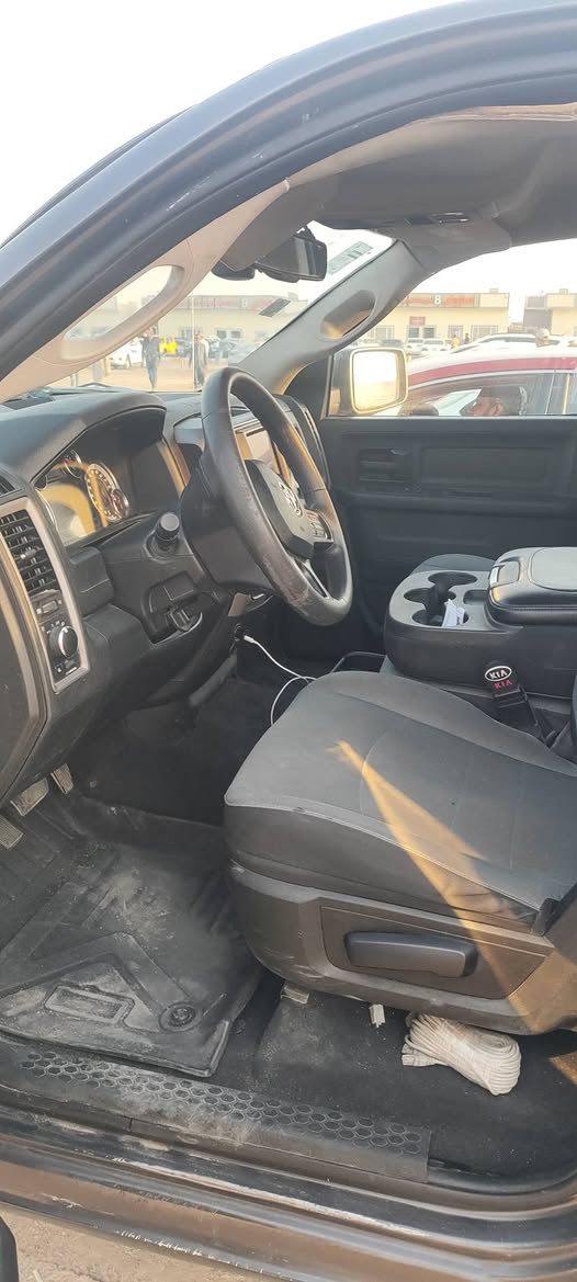 السلام عليكم ورحمه الله وبركاته
منن رخصة مسؤول الگروب المحترم 🌺
دوج رام. باب طويل. بدي قصير
موديل2022. فئة كلاسك
6 سلندر ( قوي.. اقتصادي)
((نفس مكينه وگير  جارجر  وتشجالنجر  وجيب ورانجلر 
 كلهم نفس الگير ومكينه))
 الحادث واضح بللصورة
ماشيه ٥٧ الف. .
السعر١٨٠ورقه  وبيه مجال ،
الاتصال .
***********
***********
اتصل وتددلل
كمرك مدفوع🌺 مرقم جدبد .مرقم حاليا جديد بصرة
العنوان البصرة التنومه
تصليح درجة اولى. .صبغ عام . اكرر صبغ عام  
صبغ عام. .صبغ عام 
عدا صفحه وحده.     و تم تبديل قطع اصليه 
....
صور الحادث مرفقة
رقم الشاصي مرفق.الحادث واضح بللصور
مراوس اعتذر. .. مراوس اعتذر
