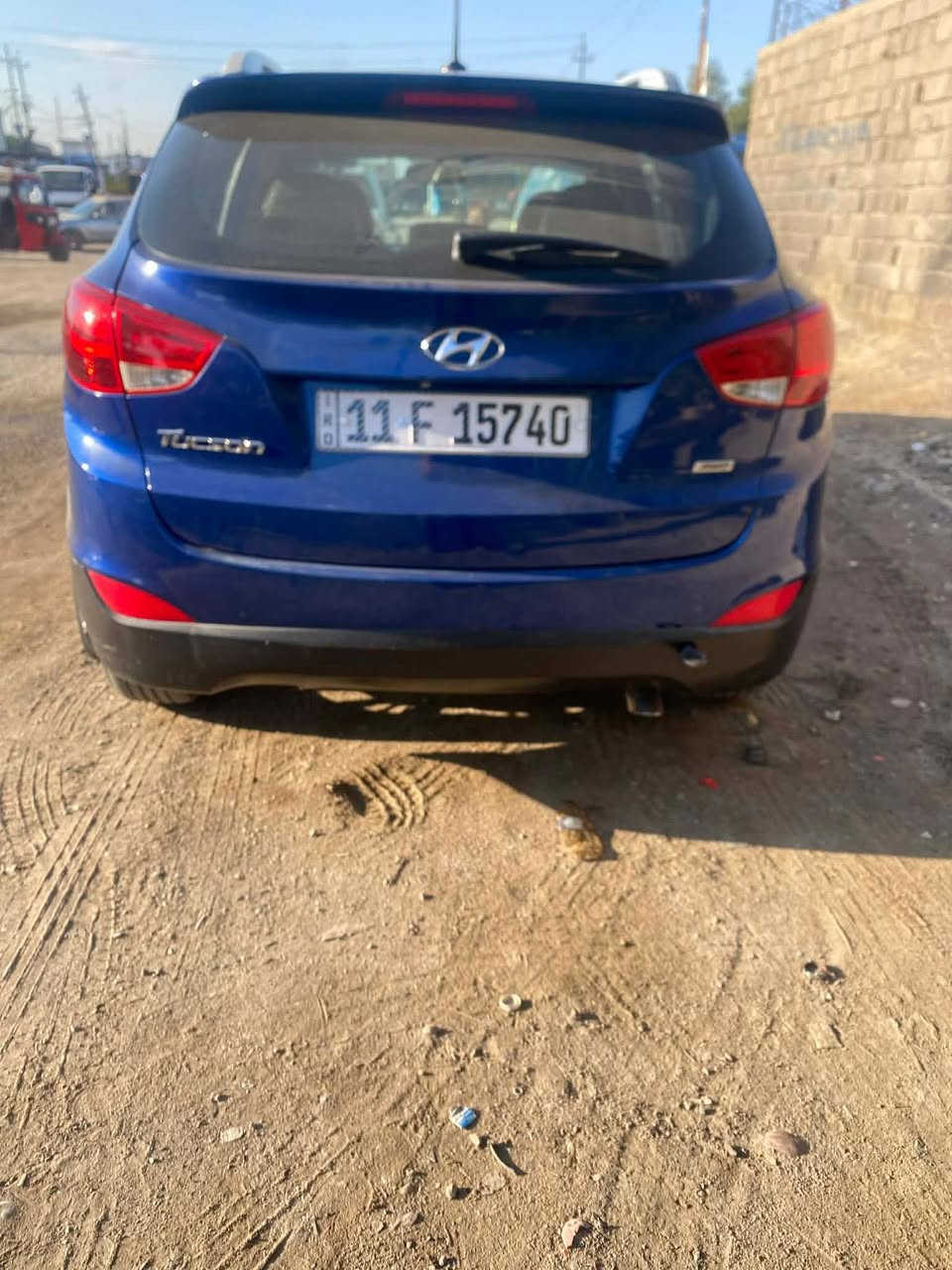 السلام عليكم.
توسان  مديل 2015 فول عدا الفتحة.سيارة ليبل واحد كلهة بلاد عدا باب صبغ فقط والباقي مكفولة بلا ايرباك ولاجيك بسمي السيارة بغداد حي جميلةسعرها 135 وبيها مجال بسيط 

***********
