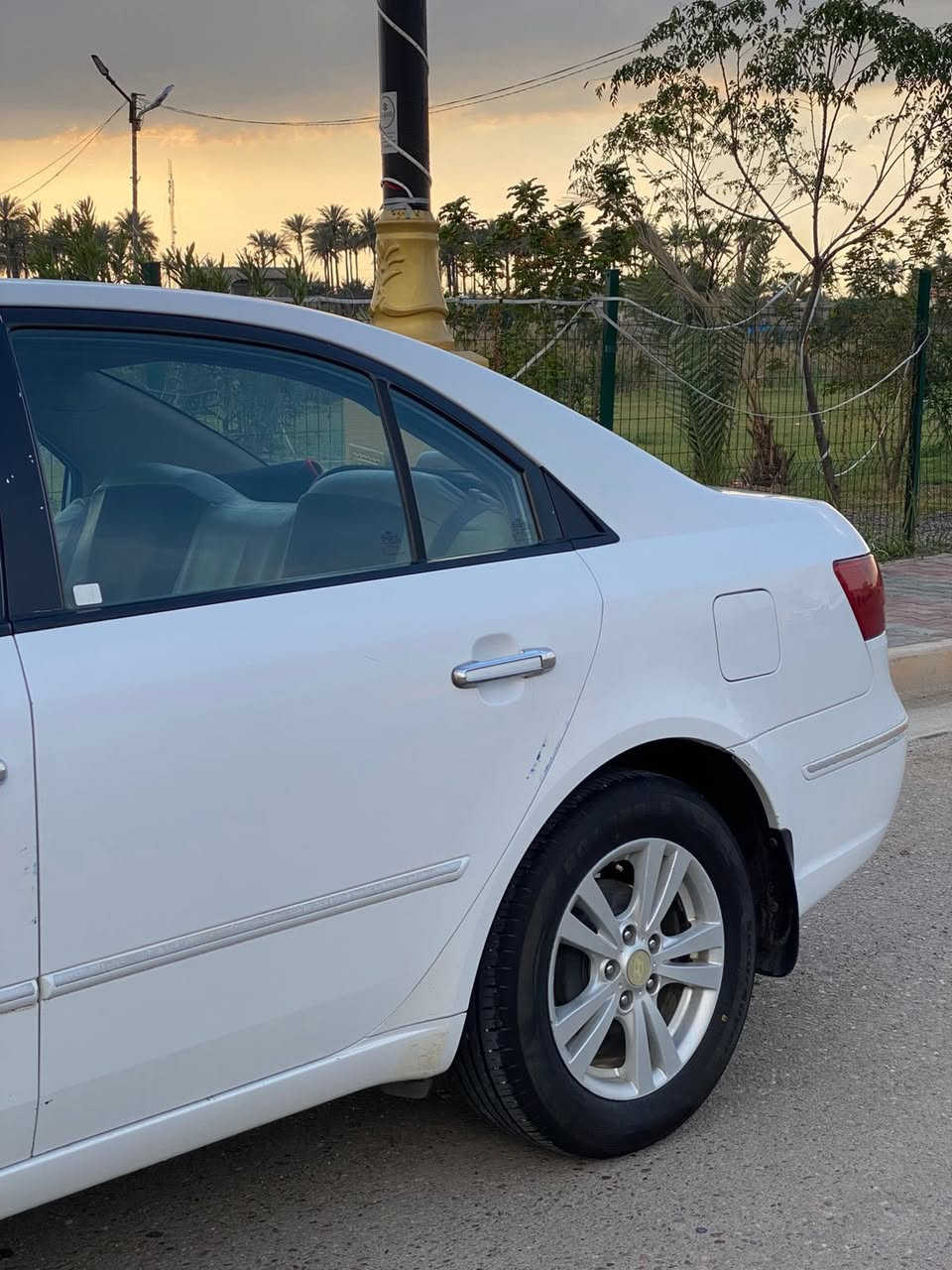 هونداي سوناتا 2011 خليجي فول مواصفات 1/1
رقم صلاح الدين انگليزي رقمها مميز (372) تحويل مباشر
صبغ السيارة مثل ماموضح بالسونار والسونار مرفق مع المنشور،،
محرك 2000 cc
فتحة سقف (سلايت روف)
تحكم استيرن جهتين 
حساسات خلفية 
تحكم وأشاير بالمري 
5 ويل كب
وباقي المواصفات المعرووفة 
السيارة محرك وگير وصدر وتبريد وتدفئة وتخم تاير شرط 
جاهزة للأخير ماتصرف عليها 
السعـر : 125 ورقة وبيها مجال بسيط جداً 🤍
ملاحظة صور السيارة قبل الحمام والبولش والسيارة اجمل من الصور .
مكان السيارة صلاح الدين _ الضلوعية 
***********
للاتصال واتساب ***********
