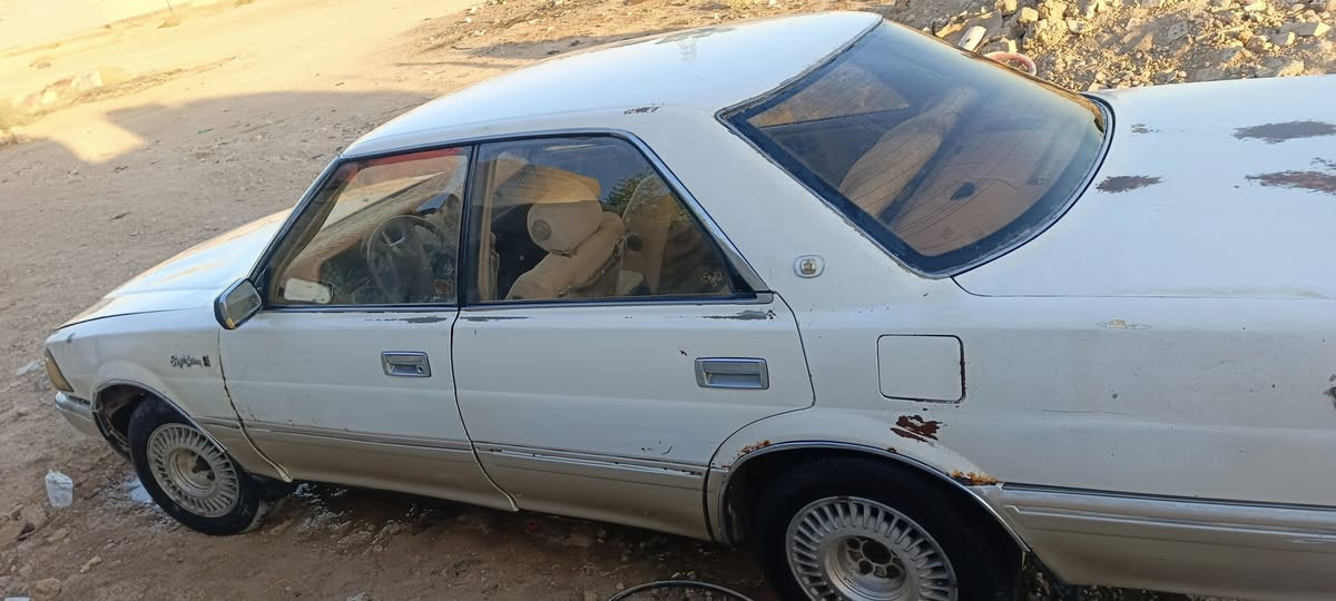 السلام عليكم للبيع هارتوب 1992 رقم ديالى سنويه بعدها ماصاقطه مكينه ونجي رياضي وكير عادي خير من الله عوزها ترتيب مكفوله  من كص ونقل و ضربه قويه سعر 22  هاتف***********
