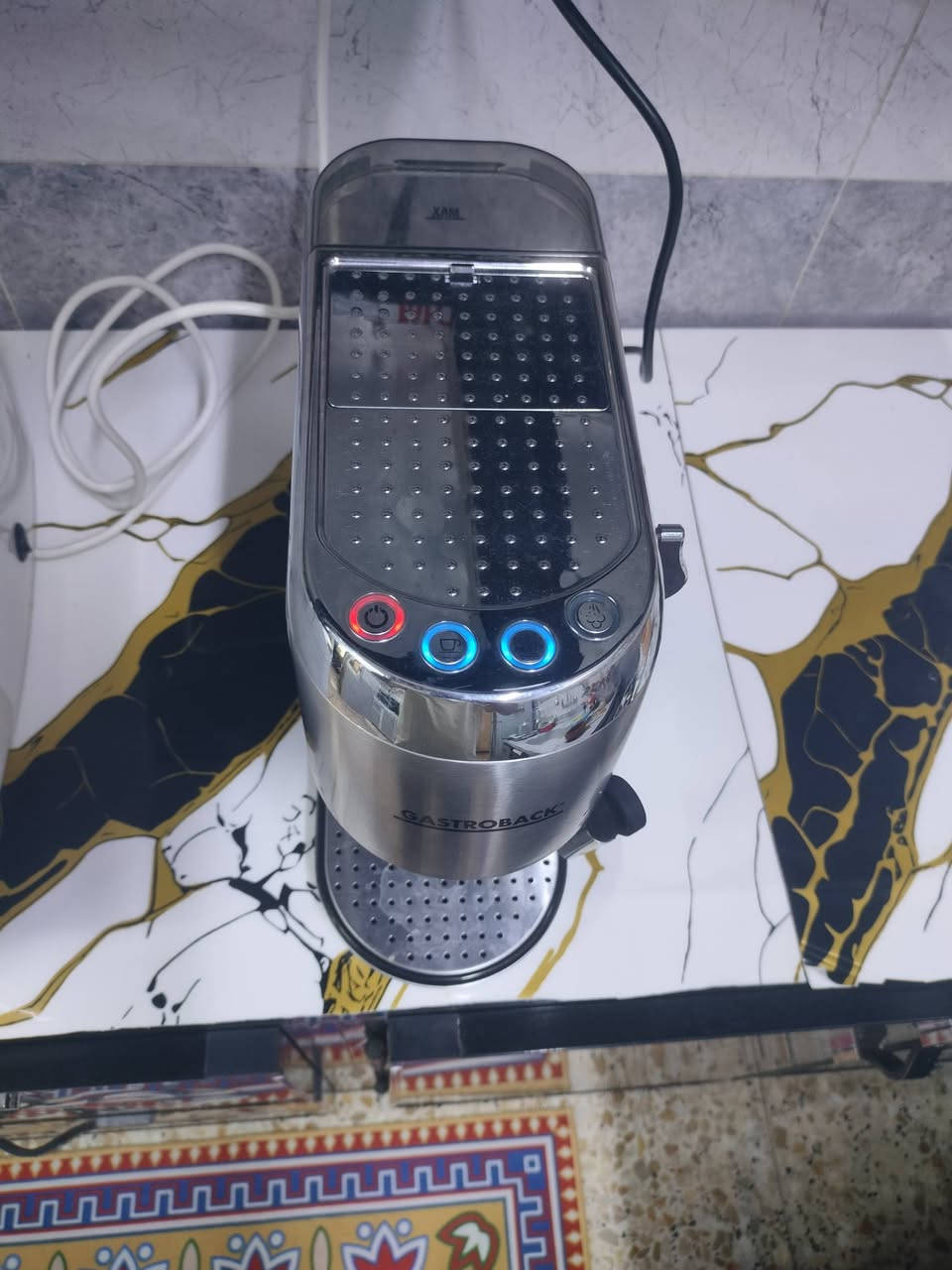 غراض بيت للبيع نظيفات جدا
1   جهاز رياضي
2    كوفي مشين 
3    عجانة تحضر وتشوي المعجنات 
4.   مكنسة كهربائية خاصة للسرير وتخم القنفات 

للبيع أسعار مناسبة


**إذا كنت صاحب هذا الإعلان وتريد حذفه لأي سبب، رجاءا أرسل رسالة إلى الدعم الفني**