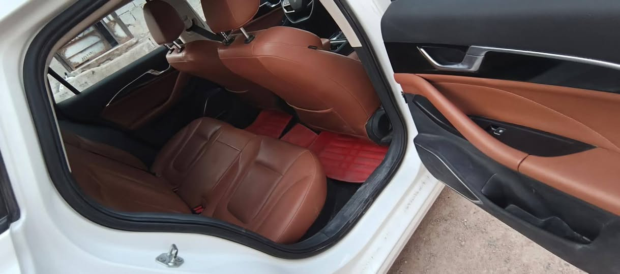 ياالله
السلام عليكم 
سياره للبيع 
بيستون B70 المديل 2023
السياره فول مواصفات 
محرك 1500 تيربو 
رقم سليمانيه تريد وكاله اتريد تحويل
السعر 130 وبيه مجال 
عنوان السياره البصرة شط العرب الجزيره 3 ابو مشايخ 
تليفون ***********
