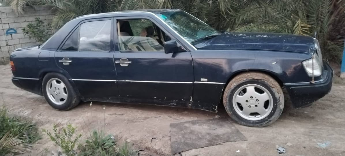 مارسيدس دب E300 موديل 86
كير محرك بطه 2500 ديلكو شرط جدد حاويه
كهربائيات شغاله
حداديه 80%
زوج تاير جديد
سنويه لل2031 بسمي رقم 16 انكليزي
مكاني ذي قار 
باقي التفاصيل والصوره خاص او وات ساب
***********
للبيع أو المراوس
السعر ٣٣ ومجال قليل جدا
