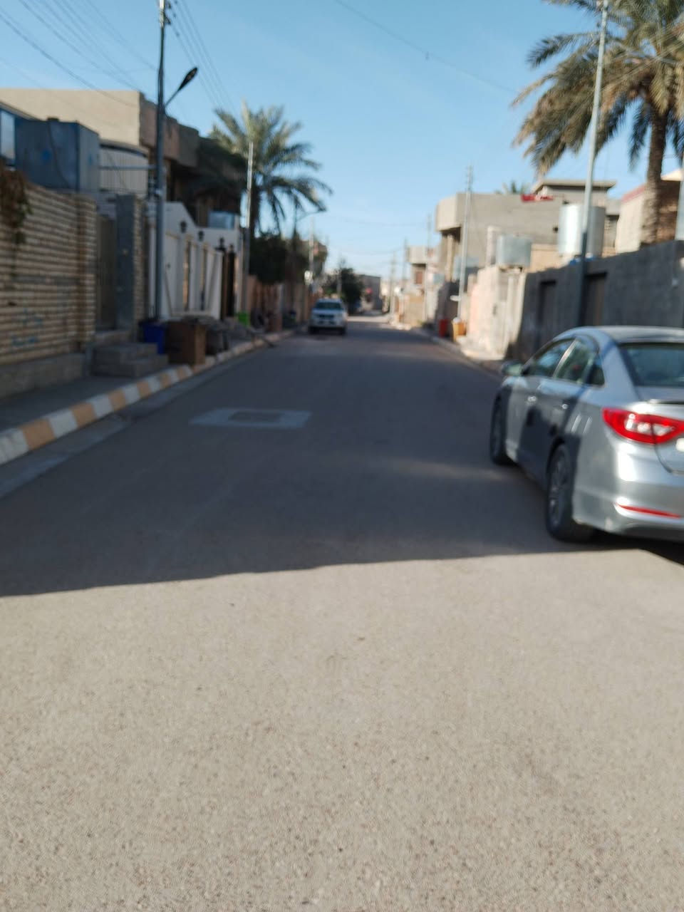 🏡 فرصة ذهبية للاستثمار والسكن المريح
قطعة أرض مميزة ومناسبة إلك حتى تبني بيت العمر وبمكان مرغوب ✨
📍 الموقع: حي رسالة
قريبة عالشارع العام مباشرة
خلف برادات الشايع
منطقة كاملة خدمات (مي، كهرباء، شوارع مبلطة)
📐 المساحة: 276 متر
📏 الواجهة: 10.60 متر
📏 العمق (النزال): 26 متر
✅ تم استبدال التربة
✅ دفن حمراوات جاهزة للبناء فوراً
يعني ما تحتاج تعب إضافي… بس تبدي بناء 👍
📜 السند: طابو صرف
✍️ التحويل مباشر باسم المشتري
قطعة تجمع بين الموقع القوي والمساحة الحلوة وسعرها أكيد مغري للي ناوي يستثمر صح 💰
📞 للاستفسار والاتصال:
*********** 
لا تضيع الفرصة… الأراضي بهيج مواقع نادرة 👌
