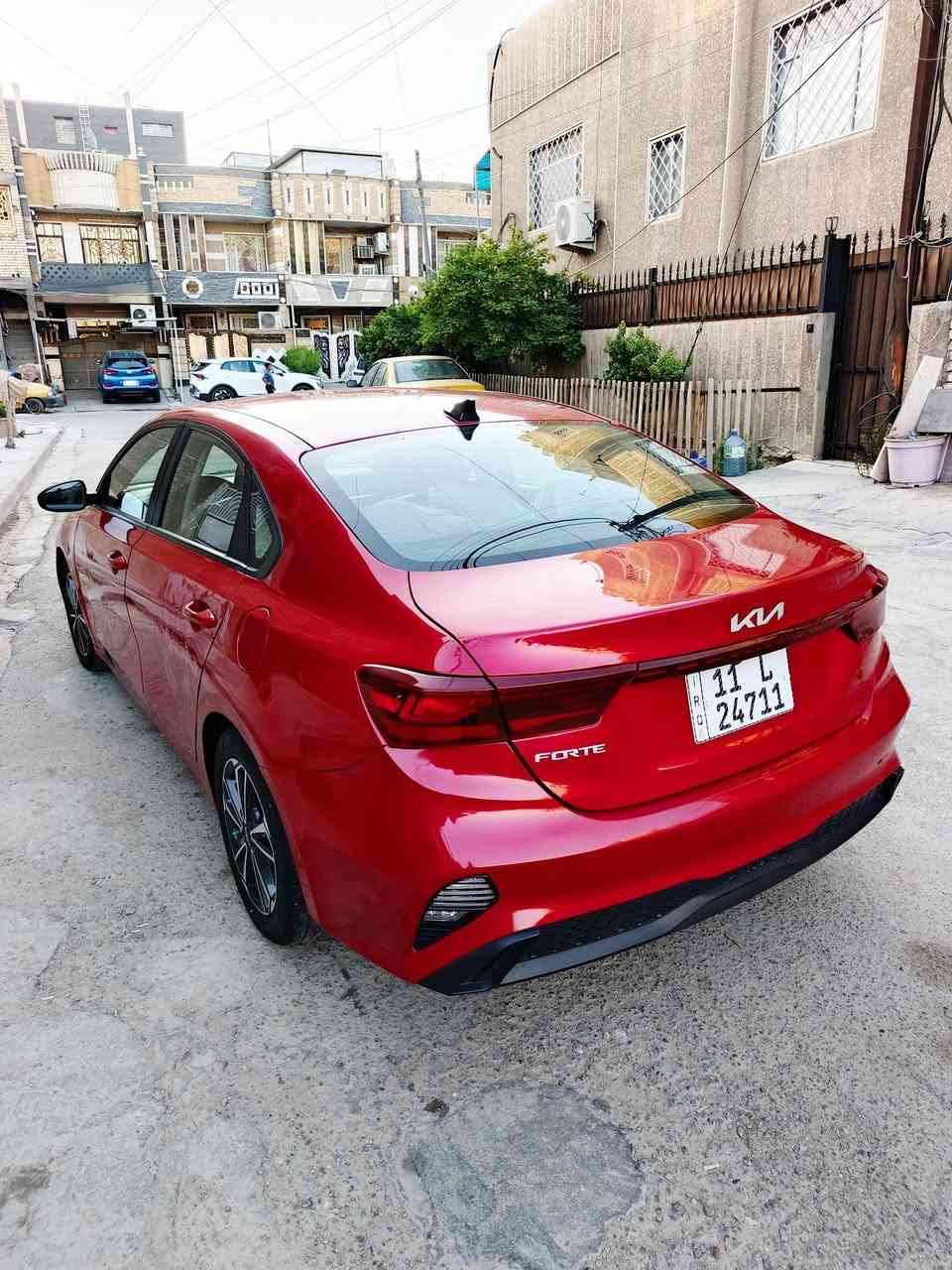 ٢٣ صبغ قطعتين  ٣ مكانات بارد  ماشيه ٣٥ مرقم بغداد 
السعر ١٢٨ 
للاتصال *********** 
عنواني بغداد المشتل
