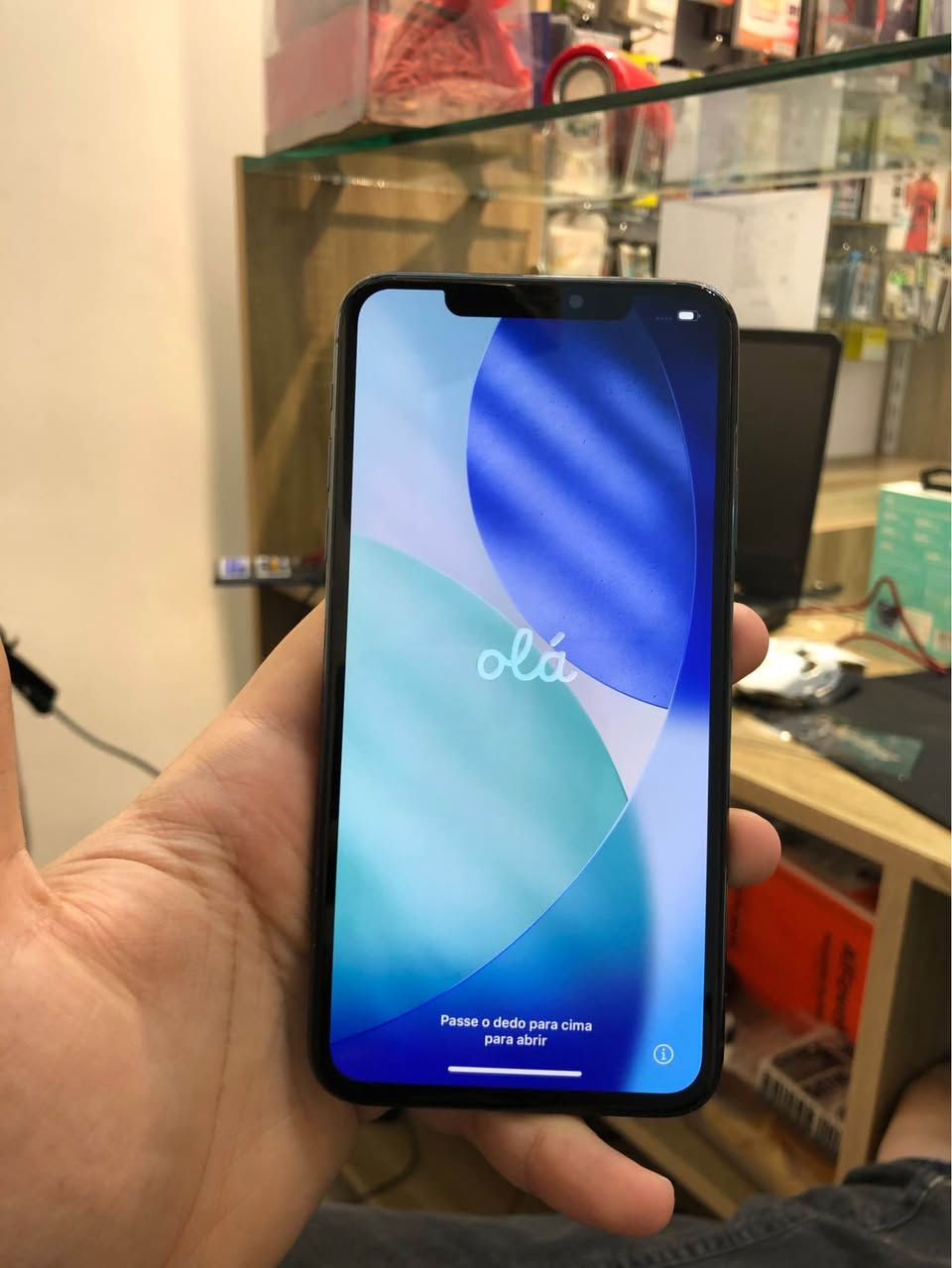 ‏iPhone 11 Pro Max 256GB

🔹 شاشة Super Retina XDR
🔹 كاميرا ثلاثية (واسعة + فائقة الاتساع + تيليفوتو)
🔹 وضع التصوير الليلي
🔹 معالج A13 Bionic
🔹 بطارية قوية تدوم طويلًا
🔹 سعة تخزين 256GB
‏🔹 Face ID
🔹 مقاوم للماء والغبار
🔹   تصوير فيديو 4K
🔹شحن سريع ولاسلكي
🔹تصمیم فاخر بزجاج وفولاذ

بطاريه ٩٤

عيوب الجهاز

فيس ايدي واكف

مبدل شاشه نوعیه ممتازه تفصيخ

سماعه المكالمات عطلانه

بس ك صوت ك تصوير شريحه ذاكره عاليه كله

شغال الجهاز هاي عيوبه علمود من تجي انت اتكون بالصوره و متفاجئ

التواصل فقط عن طريق الواتساب

 *********** !!
لا توجد خدمه توصیل اتنورنه بجيتك للمحل
عنوان کمیره مجاور جامع ابو الزهراء مقابل
مكتبه عبدالله( محل الضمان) الفارس, صلاح الدين

