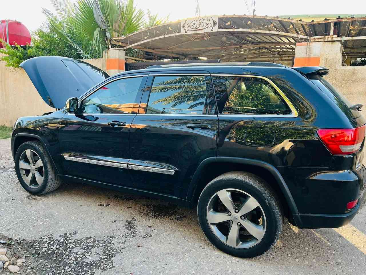 جيب 12 للبيع او مراوس بدون ضرر سعر مناسب كاملا بدون نقص***********
