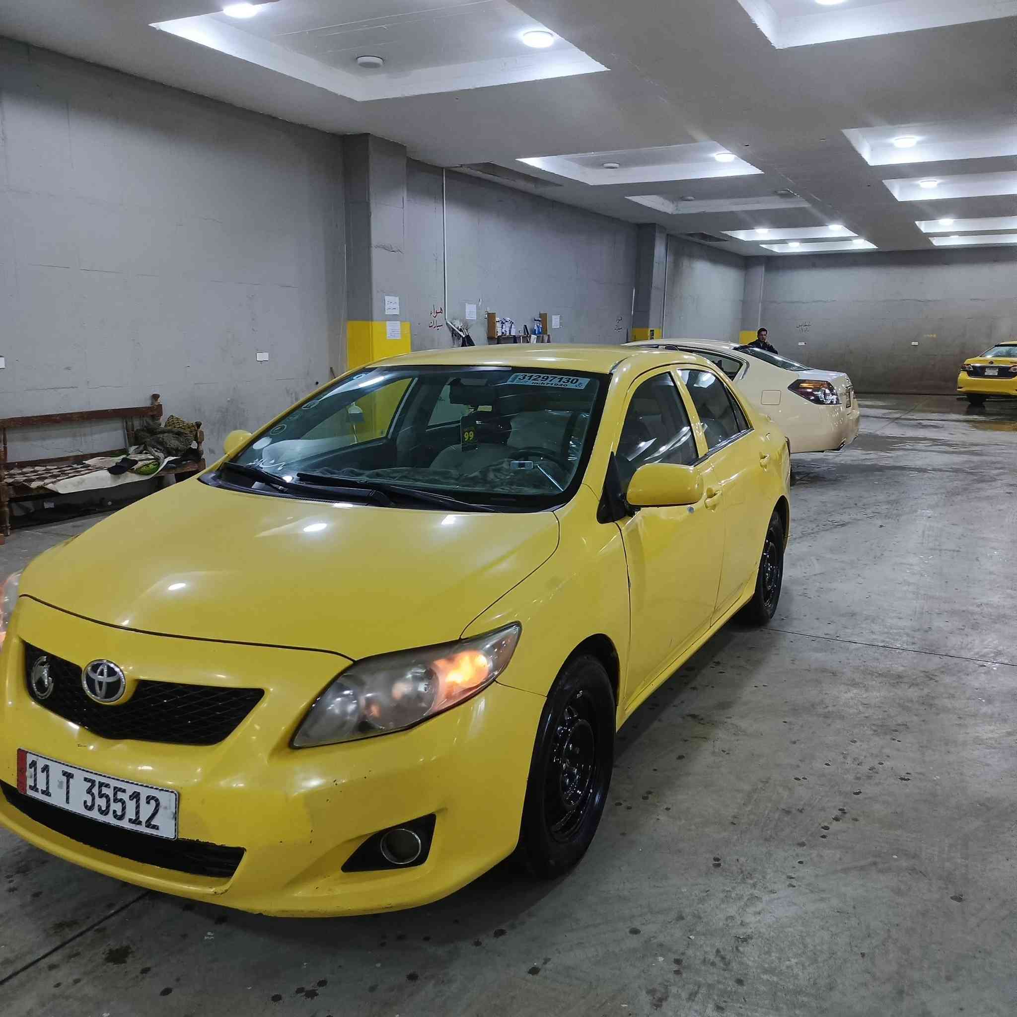 السلام عليكم كورلا لبيع موديل 2009حدثه باب السائق فقط كهربائي كله شغال دوشمه عام تخم تاير جديد شاده كير جديد مكينه حاركه كازكيت ابيع على وضع السياره حلوه الله شاهد السياره مال جني مكاني ديالى خانقين رقم ***********
