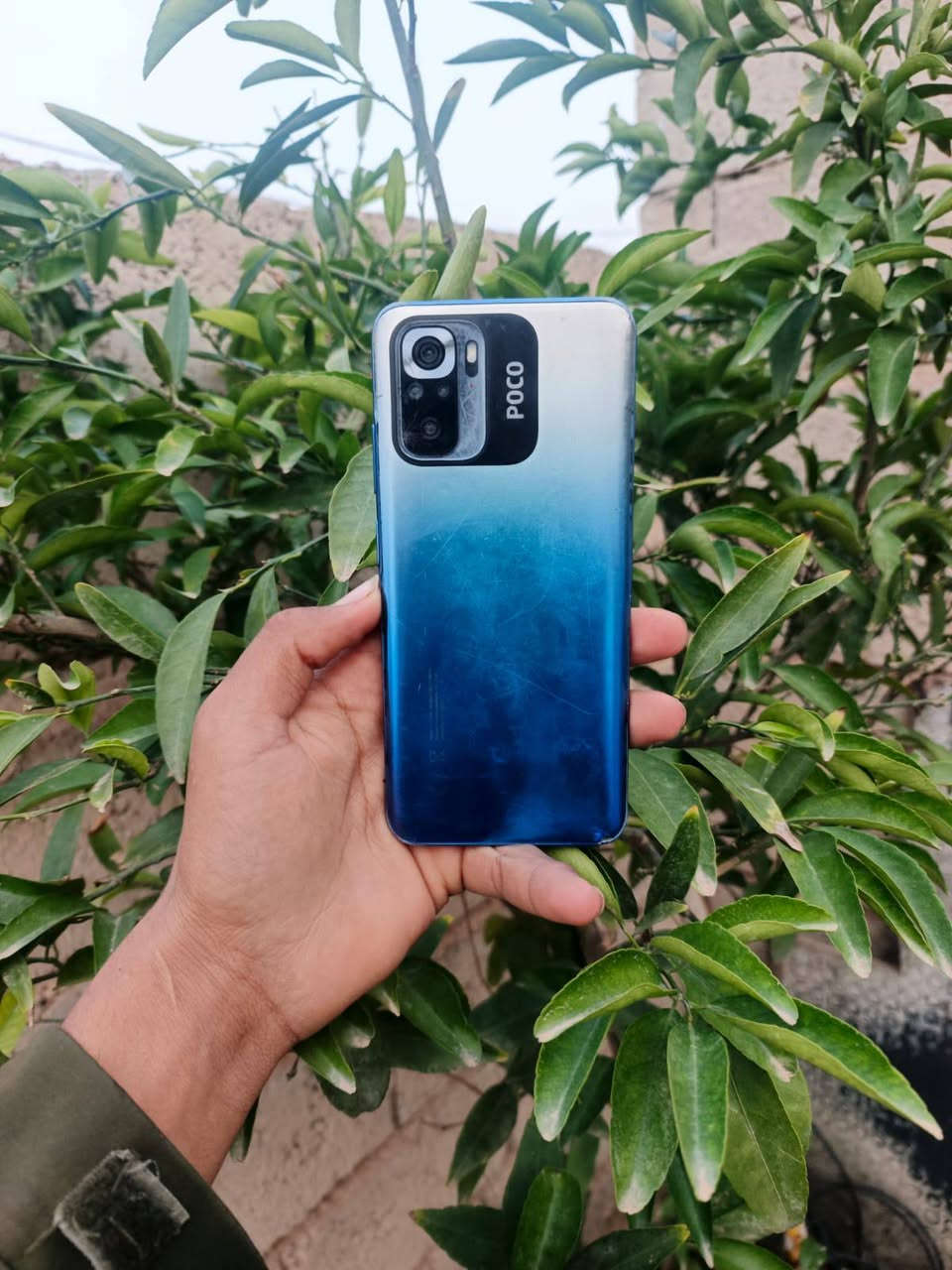 بوكو M5s ,
 ذاكره 128 رام 8 
 جهاز مابي عيب
مبدل شاشه جام كاميرا  مفطورمماثر على تصويريتبدل ب3
مواصفات قويه (يدعم ببجي 60 فريم) شحن تايبسي 
السعر (85) اتصل او واتساب (***********)
