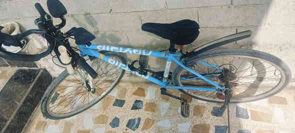 باسكل حجم 28 للبيع شرط كلشي شغال كير الخلفي 7 الامامي 3 تايرات جدد مكاني حي الوحده السعر 140 ***********...***********
