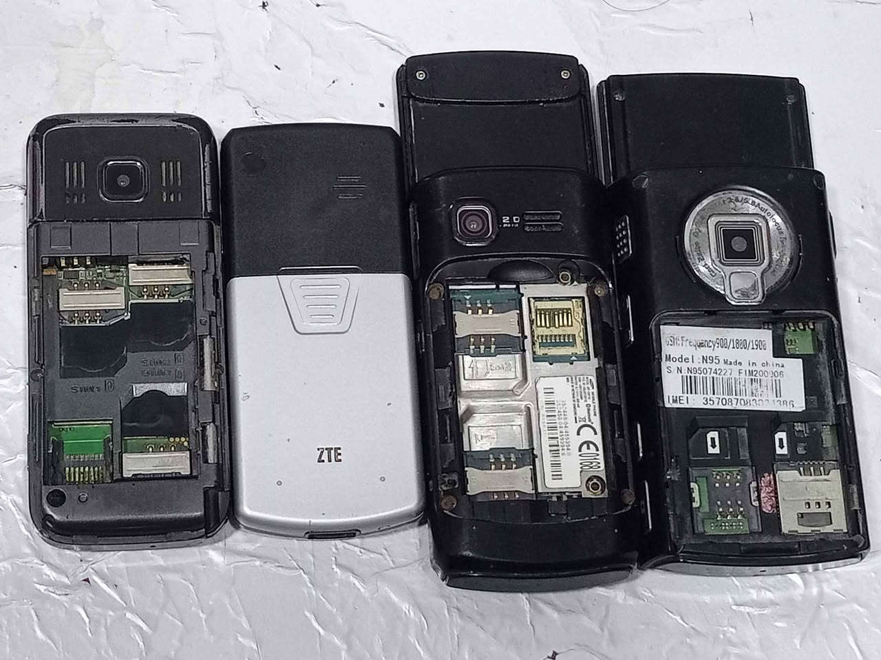 أجهزة نوكيا اصليات كلهن شغالات نقصهن فقط بطاريات وشواحن 
سعرهن 40 الف قفل قفل مع التوصيل 
اليريدهن يتفضل خاص  مكاني كربلاء كربلاء, العراق


**إذا كنت صاحب هذا الإعلان وتريد حذفه لأي سبب، رجاءا أرسل رسالة إلى الدعم الفني**