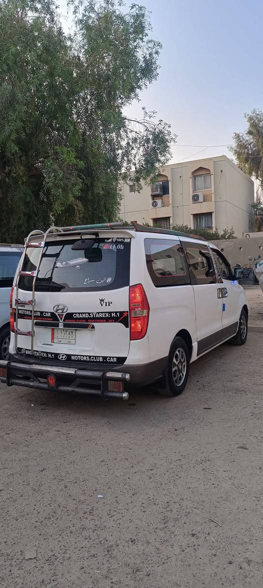 السلام عليكم
مع اقتراب عيد الفطر المبارك 
كل عام وانتم بالف خير مقدما 
تتوفر سيارات العدد 6لنقل عوائلنا وشبابنا من المجمع والدور  الي تكريت وسامراء وكافه المحافضات  
واحنه بخدمه اهلنا ونانسه 
***********سراج ابو احمد 
***********محمد سراج
***********علي سراج 
***********حسين سراج
