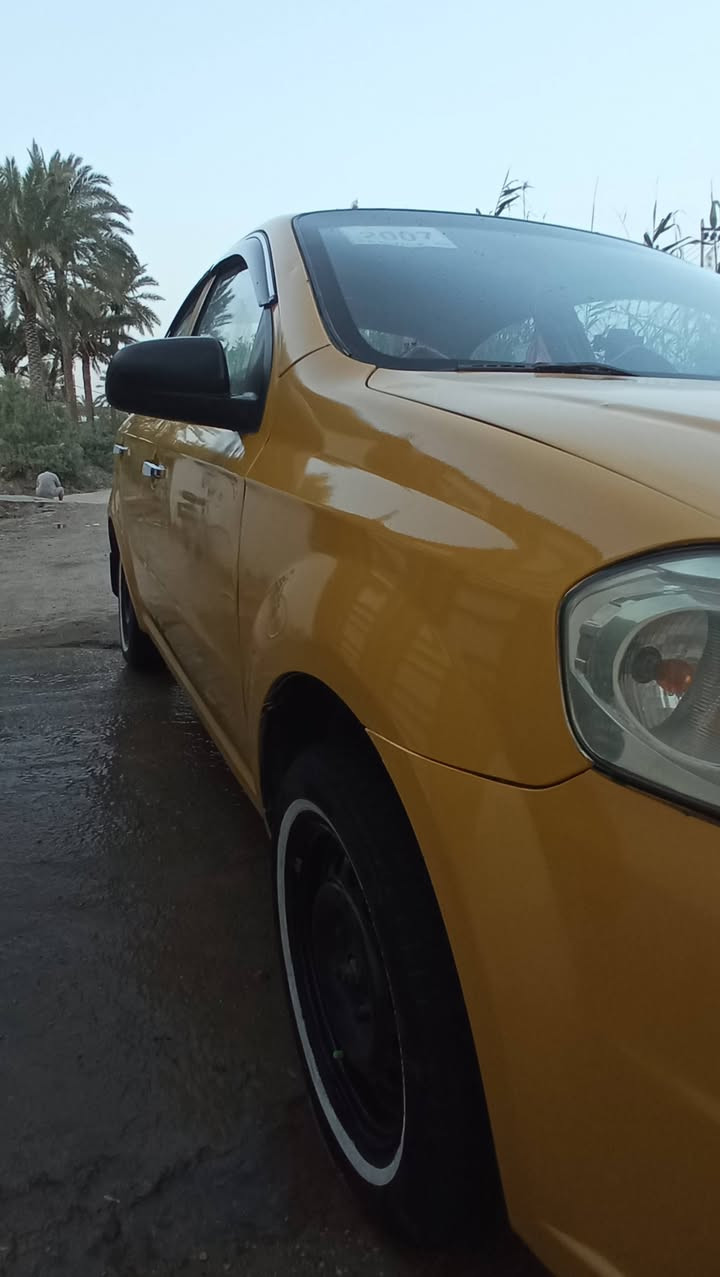 السلام عليكم 

افيو موديل 2007 خليجي كير عادي مكينه وكير جدد تخم تايرات باتري جديد حداديه جاهزه كهربائيات كلها شغاله تبريد عايز غاز مصفره هيئه وغرامات رقم بابل انكليزي،
 سنويه لل 30 تحويل مباشر 

السعر 46 وبيها مجال
 للاستفسار  ***********  مكاني حله مركز مدينة
