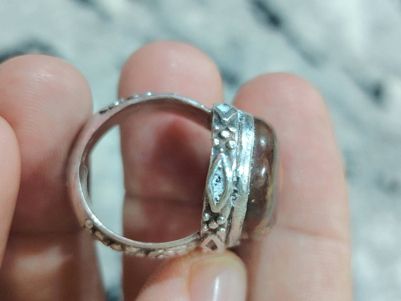 السلام عليكم للبيع خاتم داودي عطف قديم
مصور امرأة وطفل نوادر سعره ع الخااااص


**إذا كنت صاحب هذا الإعلان وتريد حذفه لأي سبب، رجاءا أرسل رسالة إلى الدعم الفني**