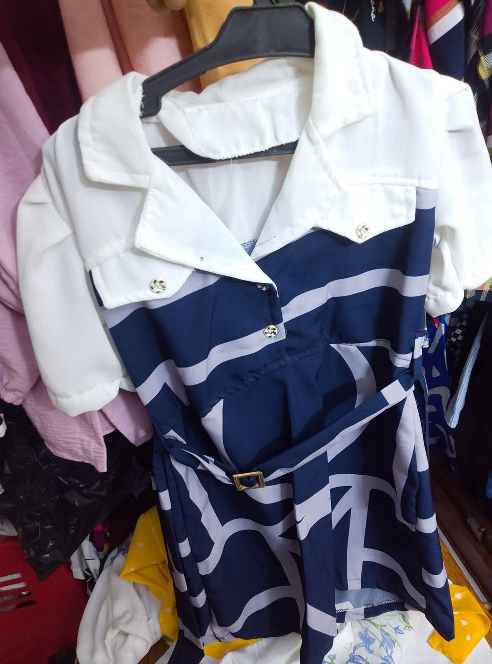 تصفيه فستان بناتي سعر درزن 25 الف اقل طلب درزنين يوجد توصيل


**إذا كنت صاحب هذا الإعلان وتريد حذفه لأي سبب، رجاءا أرسل رسالة إلى الدعم الفني**