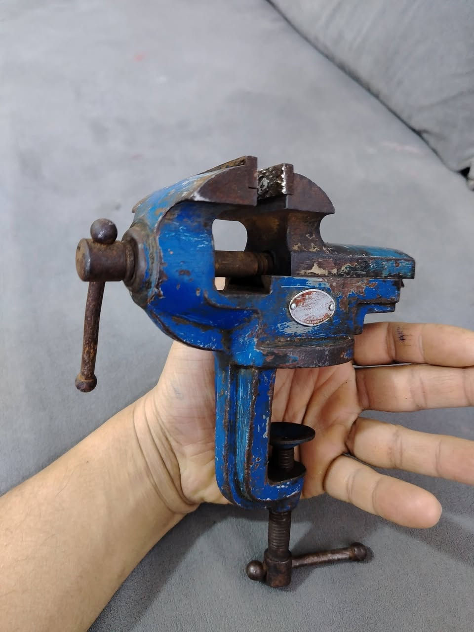 السلام عليكم
منكنة للبيع
صيني قديم مال مؤسسة
السعر 30 الف
عنوان بغداد
الحبيبية
***********
يوجد توصيل
