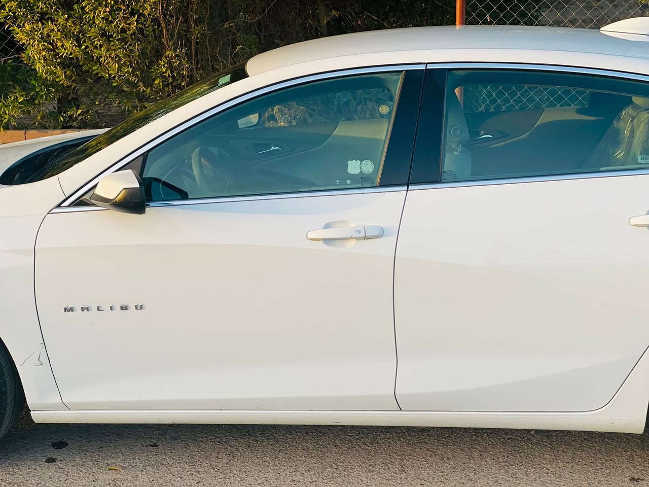 السلام عليكم
شوفرليت ماليبو 2022 فئة LT مرقم بغداد ايرباك مصلح سستم ب عمان حادث جاملغ خلفي  بيه صبغ جاملغ ودعاية خلفية  

المواصفات :  /بصمة تشغيل / تشغيل عن بعد / كرسي كهرباء / تحكم ستيرن / شاشة كبيرة / تدفئة كشنات / رادار امامي / اطفاء ذاتي / بلوجكتر LED / ويل كب / قطعتين تبريد / مانع انزلاق / بلوتوث / اواكس / USB / محرك 1500 T

عدد المسافة 43000الف كيلوو 

صور الحادث على الخاص 

ممتواجد على الفيس 

للتواصل والاستفسار : ***********
