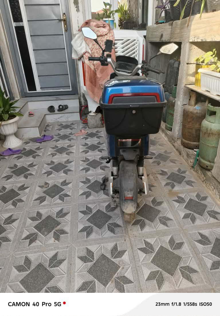 دراجه نضفته واحد عل واحد
ست باتريات حجم باتري36
ماشيه اربع الف كيلو متر
ماكو مشاكل بل دراجه
سعر600 اكو مجال شيء بسيط الموصل اليسر عنوان كوبجلي
هذا رقم تواصل ***********
