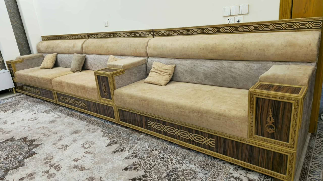 تخم ديوان تسكام درجة اولى هيكل واسفنج  ثقيل جدا. اشتغلته سعر المتر ب١٦٠ قياس ١٢ م كل جهة ٦ م مع طبلات. سعر البيع (مليون و٤٥٠) . ناصرية, ذي قار


**إذا كنت صاحب هذا الإعلان وتريد حذفه لأي سبب، رجاءا أرسل رسالة إلى الدعم الفني**