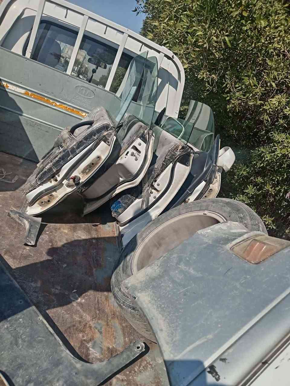 السلام عليكم فره كامله للبيع لايتات كريستال دعاميه مكان نجف سعر المناسب ***********
