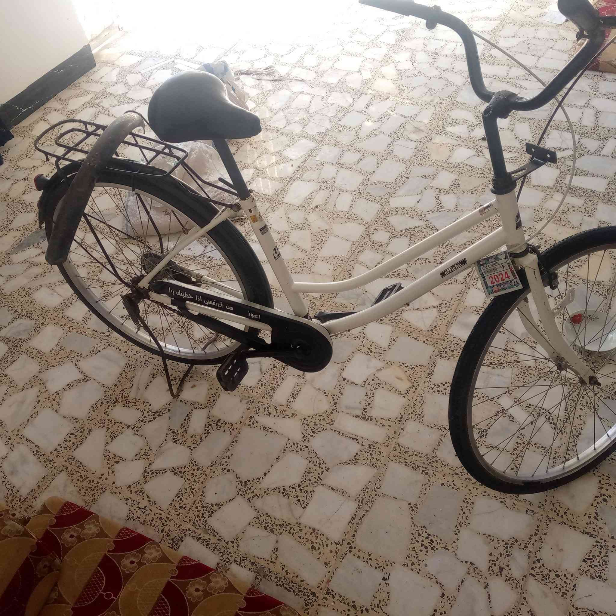 السلام عليكم بايسكل لبيع مكان القاسم ناحيه الطليعه هاذه رقمي ***********
