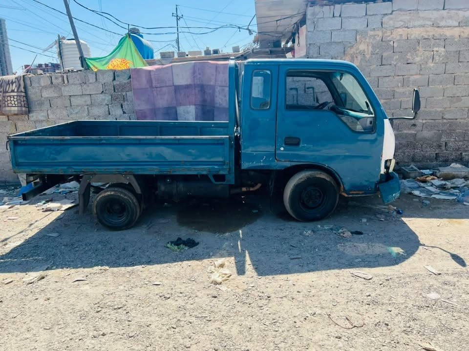 سلام عليكم كيه فونتيرا 98قماره قلاب مكفوله كير ومكينه وأكسن توني مبدل كير واكسن شاصي نضيف سياره خير من الله مال شغل بدي 6جنكال سنويه صاقطه بل 22بسم عمي تحويل نقصها بس دعاميه وتطبيك بيبان ما متفرغلها عنواني بغداد لحريه ***********
