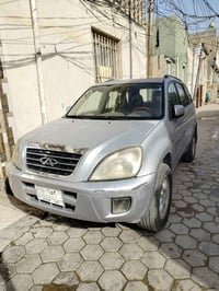 تيكو 2011 رقم مميز للسيارة نضيفة كير ومكينة وحدادية نضاف علفحص 0780282...