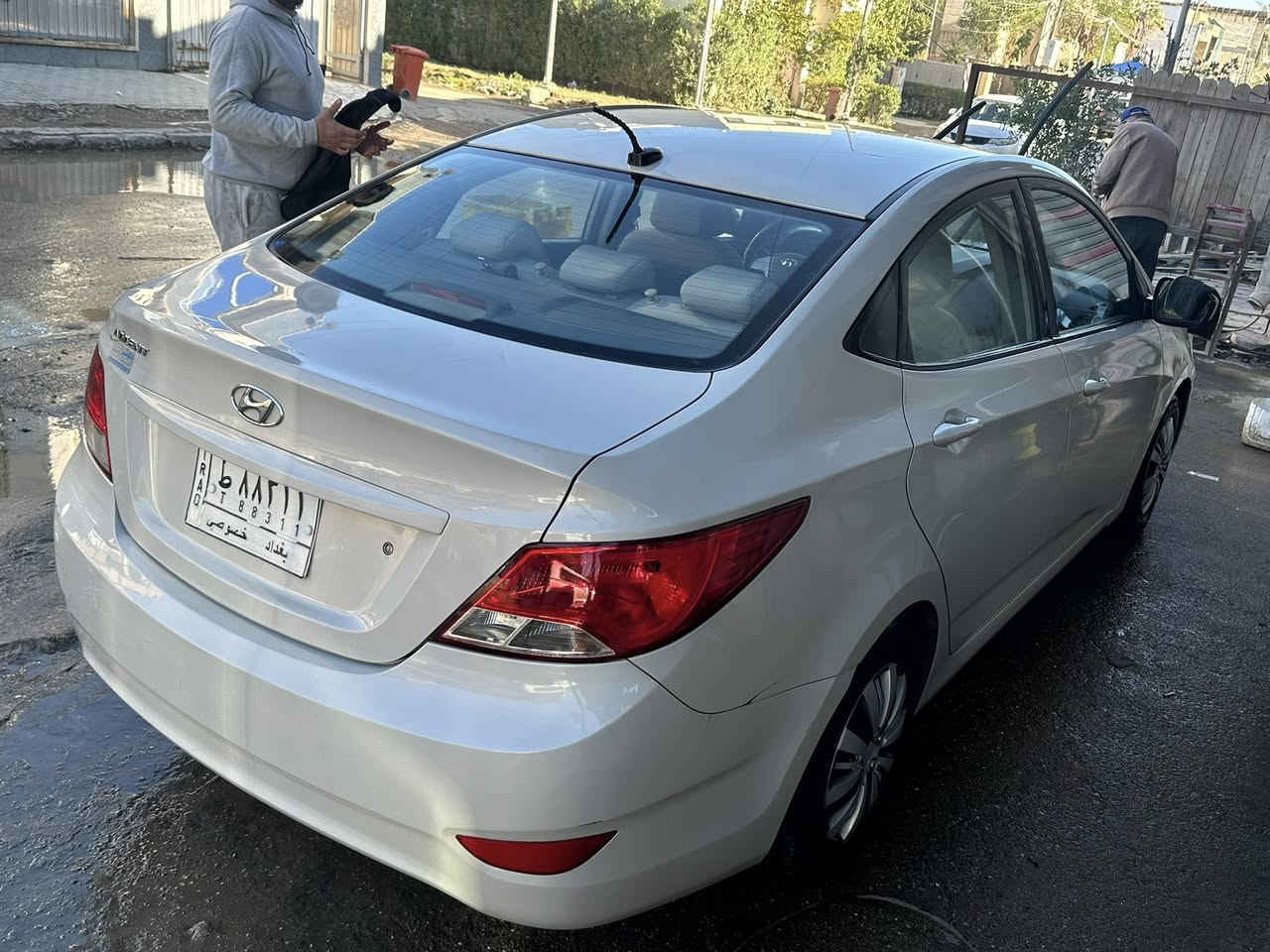 سلام عليكم
اكسنت موديل 2015 ماشية 75 الف ميل وارد امريكي حادثهه سرقة جاملغ وبنيد فقط 

السيارة عليهه تخم تاير جديد دهن جديد والسيارة مال وعلى ايدنة من ال 2019 سنويتهه لل 29 

السيارة يرادلهه فقط اعادة صبغ البنيد والجاملغ

السعر 98 وبيهه مجال للاستفسار ***********
