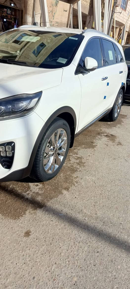 سورنتو موديل 2019محرك 6ستندر  مامفتوح ولابرغي بيها مكفوله كفاله عامه رقم قادسيه 
العنوان سماوه  سبعه راكب 

***********
