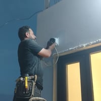 مشاركة • متابعة • البيج