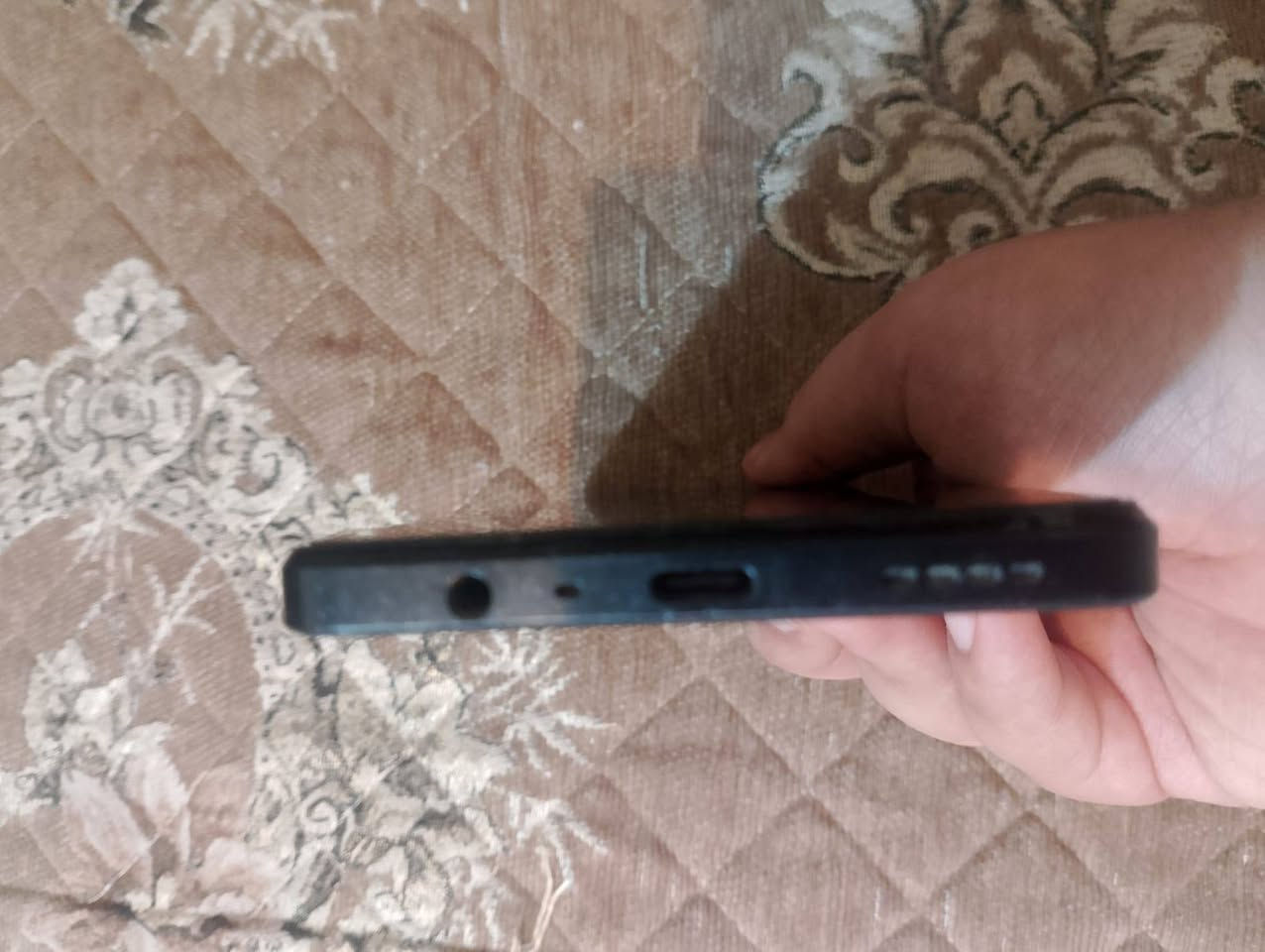 ريلمي اس53 جهاز نضيف كلش ويا كارتونه متوازي ع بيعته السعر 100بي مجال الطيبين الرقم***********واتس اب مكاني بغداد
