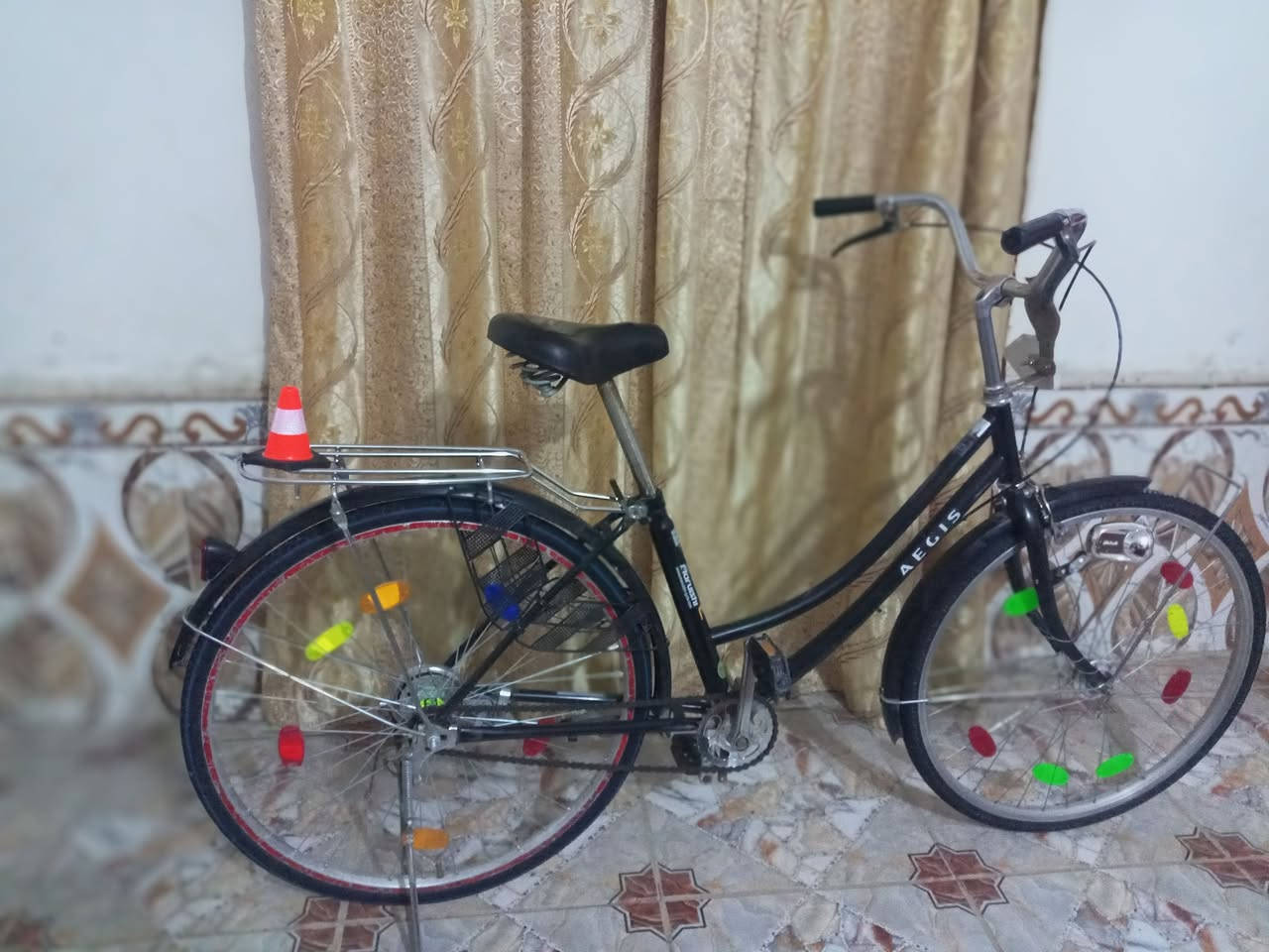 السلام عليكم بايسكل للبيع سعر خاص🤍👍


**إذا كنت صاحب هذا الإعلان وتريد حذفه لأي سبب، رجاءا أرسل رسالة إلى الدعم الفني**