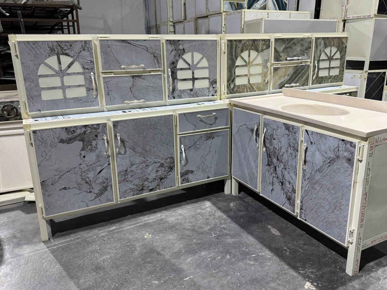 حصريا🔥🔥
معمل ومعرض انسب الاسعار للكاونترات الالمنيوم:
الجديد فقط لدى معمل  انسب الاسعار 🍃🌸🍃

كاونتر متر ونص 3 قطع ارضي وملحق وسنك متر و20
السعر 195 الف 🔥🔥

التوصيل✈️✈️✈️ 
بغداد مجاني 🌹🌹🌹
اطراف بغداد 15 الف 

واسط// (25) الف 
- -الحي -الموفقيه -ناحية واسط -الدجيلي -اطراف واسط اسالونه قبل مثبتون  (50) الف
 
ديالى //- بعقوبه - الخالص 35 اة


**إذا كنت صاحب هذا الإعلان وتريد حذفه لأي سبب، رجاءا أرسل رسالة إلى الدعم الفني**