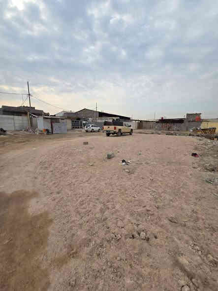 توفر قطعه ركن البيع
طابو زراعي عراقي سند 25 
شارع 10متر 
العنوان حمدان مقبيل صنعيت حمدان📍
مساحه 200متر ركن 
توفر كافت الخدمات ماي كهرباء 
السعر 32مليون  وبيه مجال
الستفسار تصل ***********
ابو رقيه
