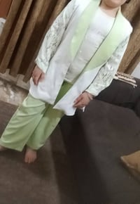 ٨-٩ سنوات • مستعمل • فيه عيب