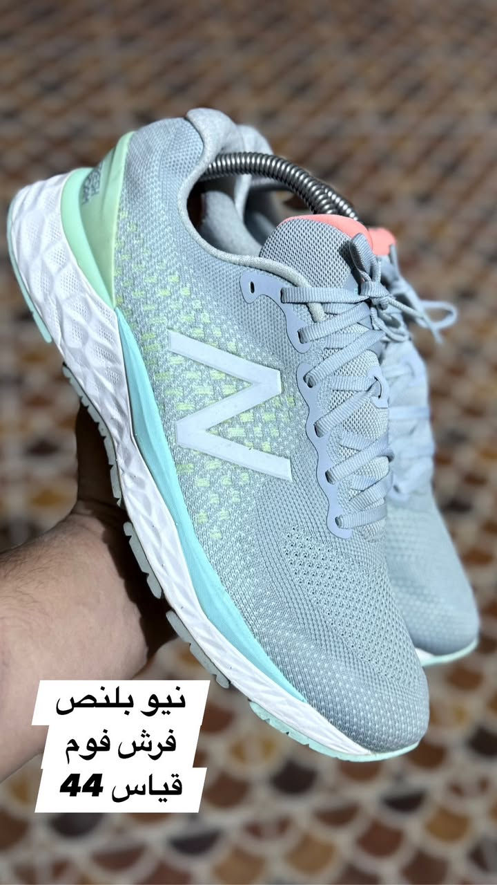 احذية بالة اصلية
قياسات داخل الصور
القطع اصلية شرط
الاسعار كل قطعه سعر
يوجد توصيل
***********
