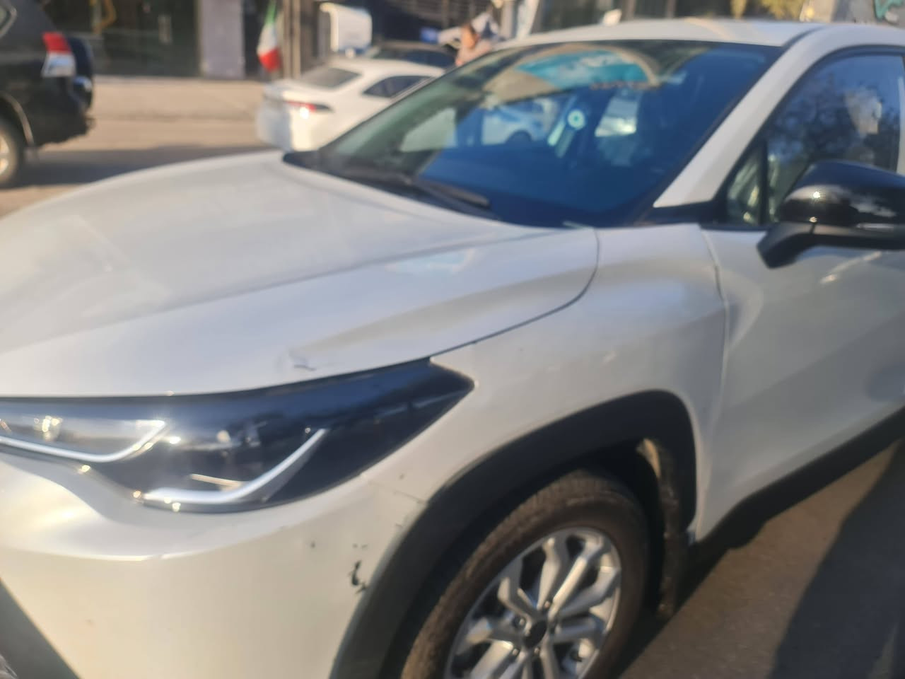 السلام عليكم كورلا فروتلندر للبيع موديل ٢٣ ماشية ٣٢ بيه تصليح بالجاملغ الامامي صفحة السائق وبعض الشخوط بالدعامية الامامية مواصفات فتحة وبصمة رادار  وباقي المواصفات المعروفة رقم بغداد باسمي السعر ١٥٦ وبيه مجال *********** اتصال او واتساب وشكرا
