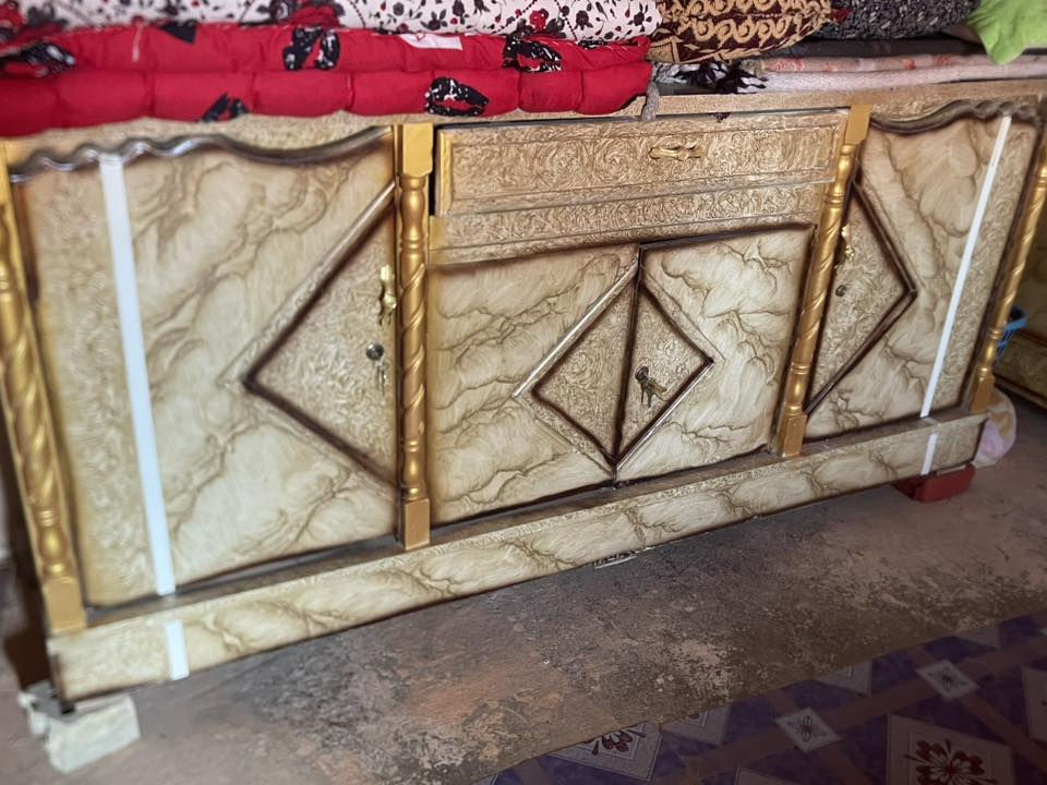 للبيع قرفه كامله مستخدم بس اخو الجديد رقمي بيه وتساب ***********
