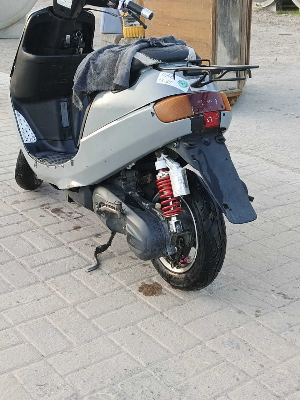 سلام عليكم
دراجه بطه 60 الدراجه مكفوله مكينه وكهربائيات 
عليها تزويد 
عارضه ب 300 وبيها مجال مكاني الأنبار فلوجه
***********
