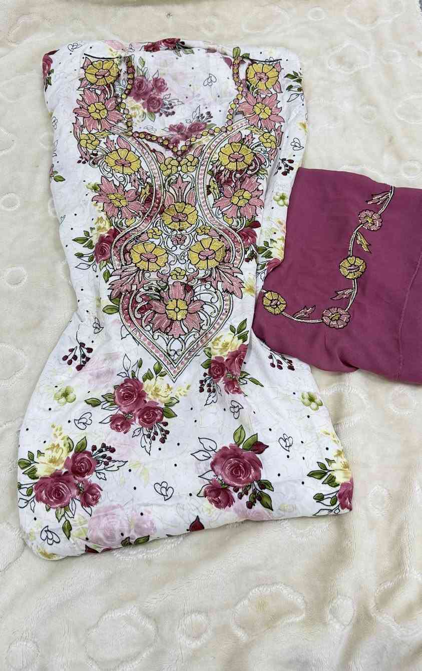 السلام عليكم
السلام عليكم 
مخاور امارتيه مع شال كوالتي جداً ممتاز  جميع الموديلات 
يتوفر توصيل   
للتواصل(***********)
