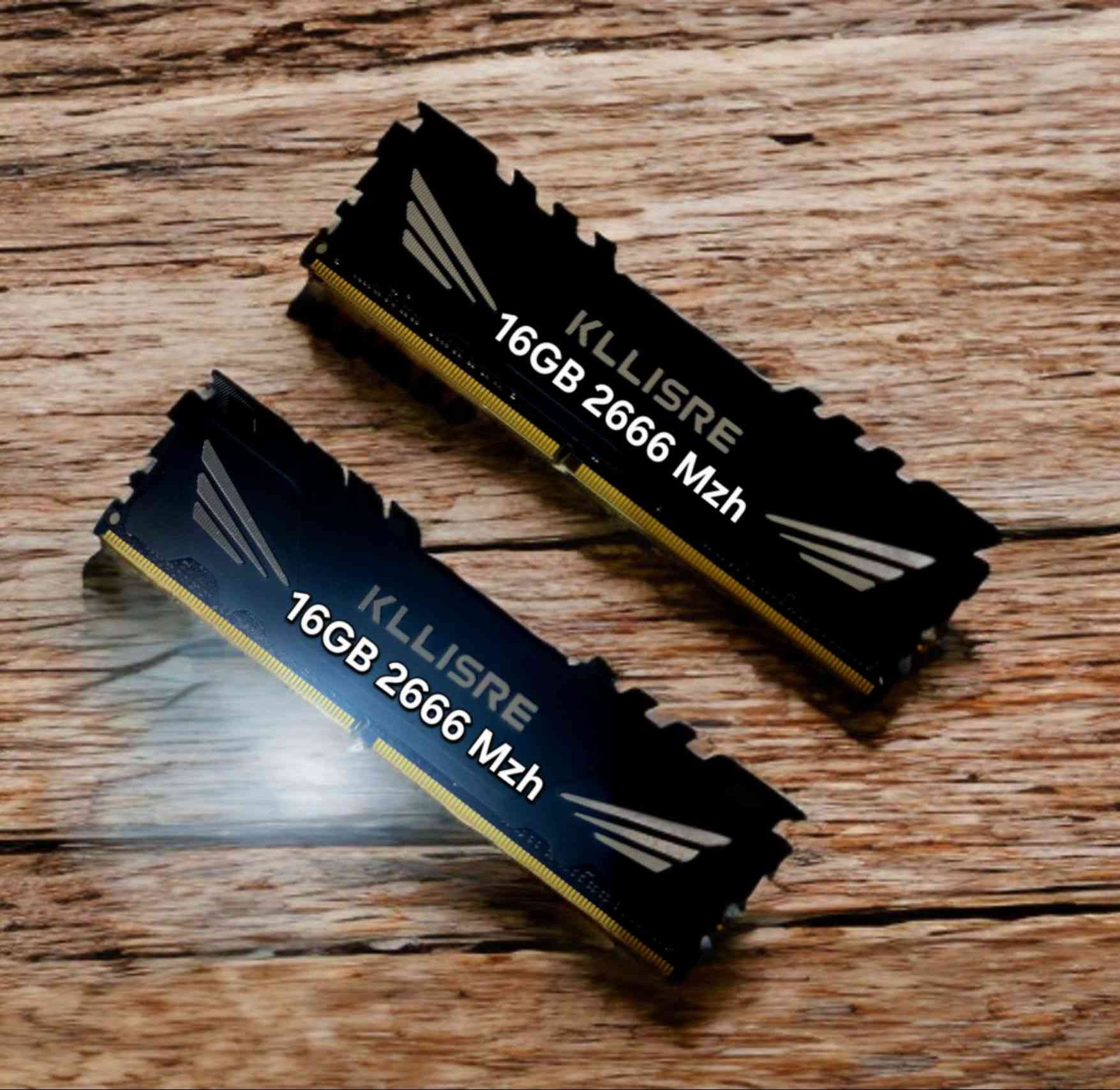 رامات للبيع

2×16GB DDR4 2666 KLLISREE 

كت 75 الف كتين 150 

2×8GB DDR4 2555 KINGSTON (COOLMOON heatsink مع) 
رجب بس اهم شي بوردك بيها منفذ للـ RGB 
 
80 الف

2×8 DDR4 3200 XPG 
وتكدر تكسر سرعتها الى 4800Mzh 

100 الف

يعني يطلع مجموعهن كلهن 64GB

اسعار ثابته واذا مراوسة اراوس ويه بلي 5 وانطي فرق

ADMIN ادمن وافق فديتك


**إذا كنت صاحب هذا الإعلان وتريد حذفه لأي سبب، رجاءا أرسل رسالة إلى الدعم الفني**