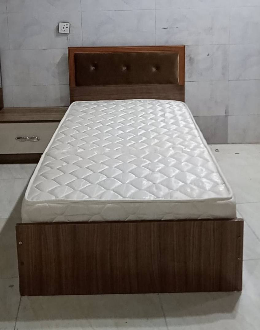 2سیسەمی گەنجانە
2دۆشەک
نرخی 120 هه زار
***********
***********
سلێمانی السليمانية, العراق
