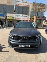 سورنتو موديل 23حادث موضح بلصور محرك 4سلندر  سعر 205$ مكاني بغداد الحبي...