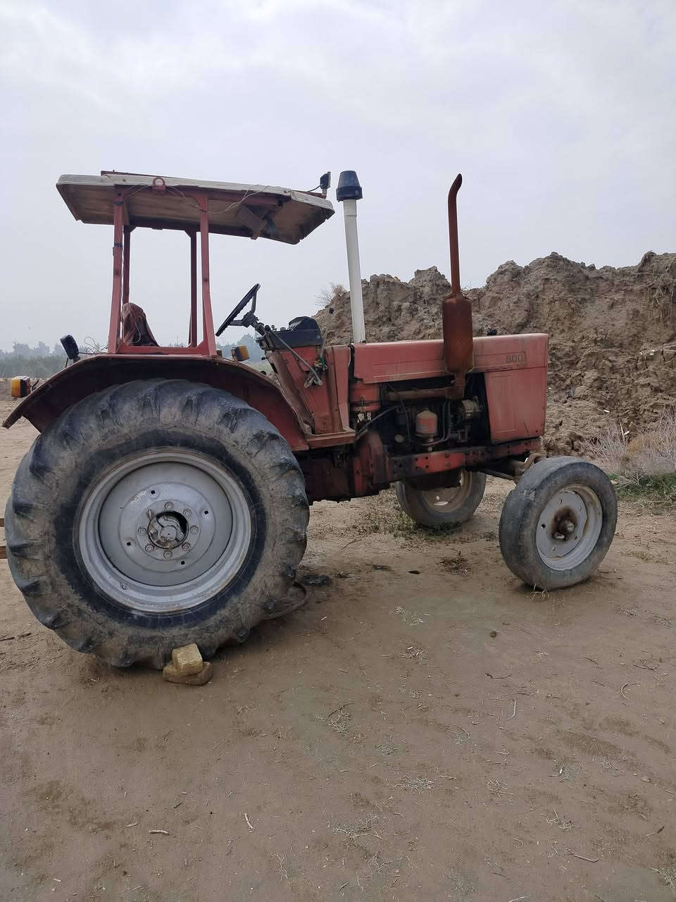 السلام عليكم
مكينه بلاروس للبيع موديل 2002جاهزه للشغل مكفوله كفاله عامه 
لا تبخير ولا تنقيص تجي على الفحص 
شرط الكراب 
وراها دست جزائري 16جديد 
المكان ذي قار //قلعه سكر//
للاستفسار/ *********** ارجاء المو شراي لا يتصل
