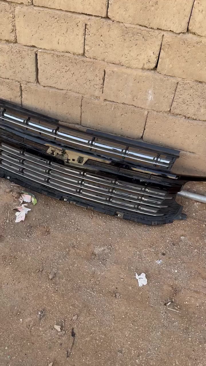 غراض تاهو سوبربان موديل 24للبيع مع 3تايرات بلاديات جدد ***********
