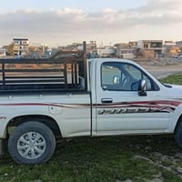 هايلوكس بيكاب • ٢٠٠٥ • چم چماڵ