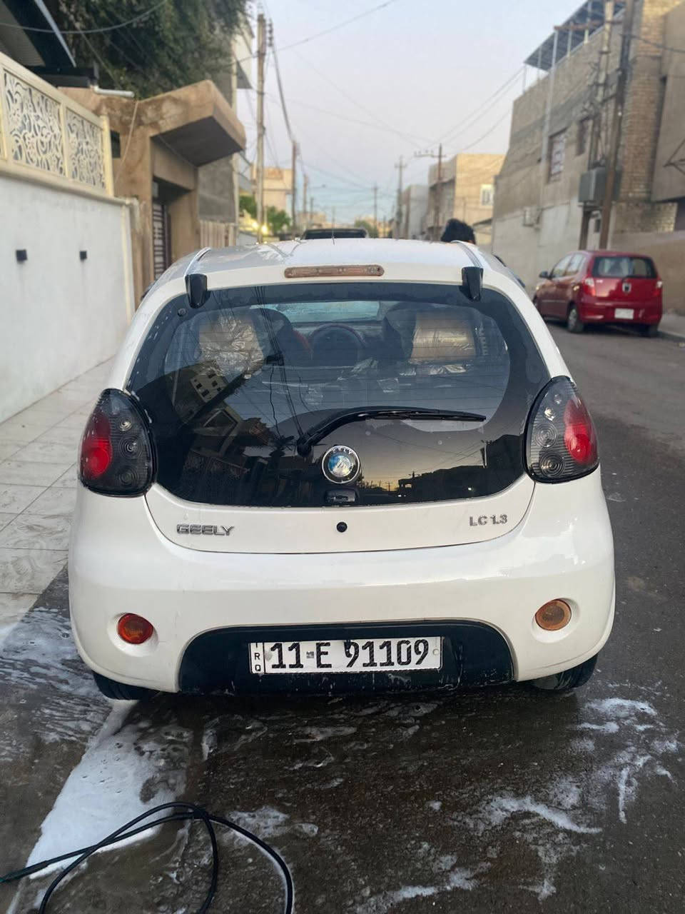 السلام عليكم بانده جيلي موديل 2013 السياره مال بيت نضيفه كلش
صدر كله جديد مكينه جديده تايرات جدد لايتات زنون السياره باسمي رقم الانكليزي الجديد اي نقص مابيها وصبغ نص صفحه السايق 
***********
سعر٤٨ بي مجال قليل
