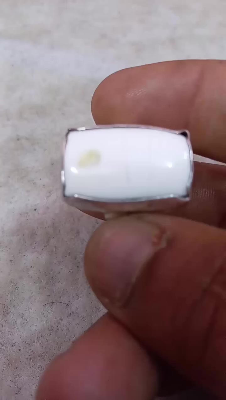 سلام عليكم عطفه بريه ذمه قديمه بس ملمعه وحجرالطاوس سعرهن ثنينهن(٧٠)مكاني حيانيه


**إذا كنت صاحب هذا الإعلان وتريد حذفه لأي سبب، رجاءا أرسل رسالة إلى الدعم الفني**