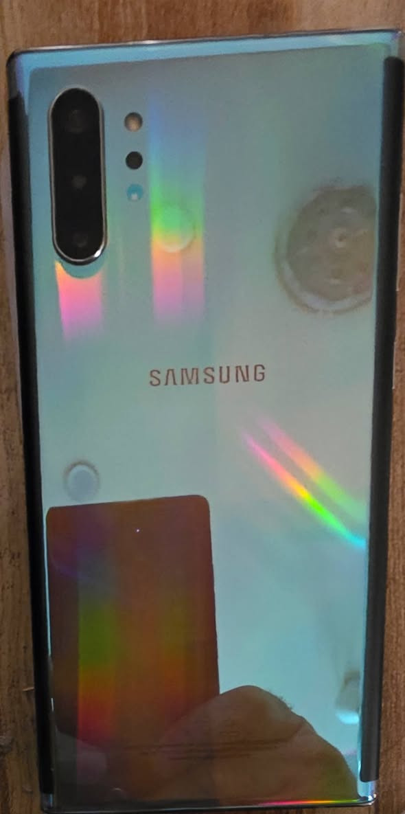 السلام عليكم  موبايل نوت ١٠ مستعمل قليل جدا للبيع المكان بعقوبة للإستفسار الاتصال على الرقم ***********
